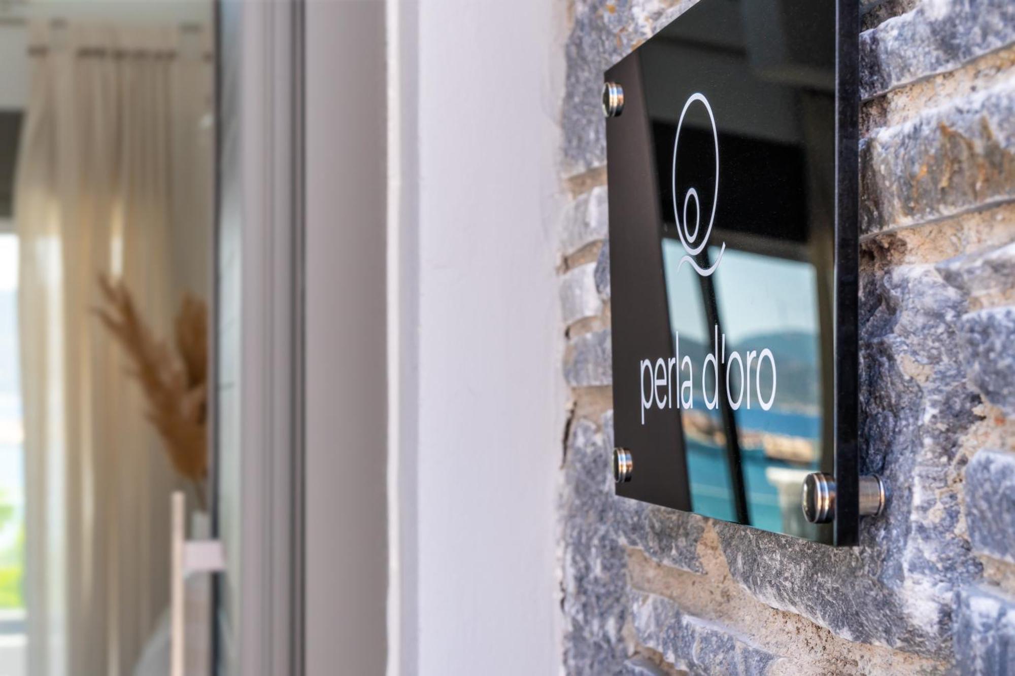 La Perla Suites 아이 아포스톨리 외부 사진